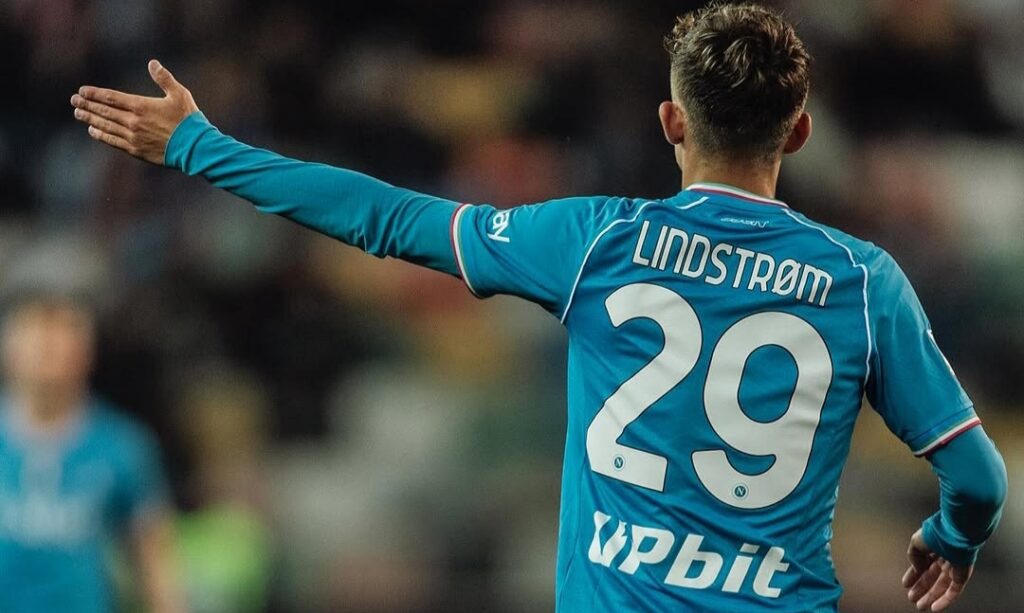 Salta il trasferimento di Lindstrom allo Schalke: il danese torna a Napoli